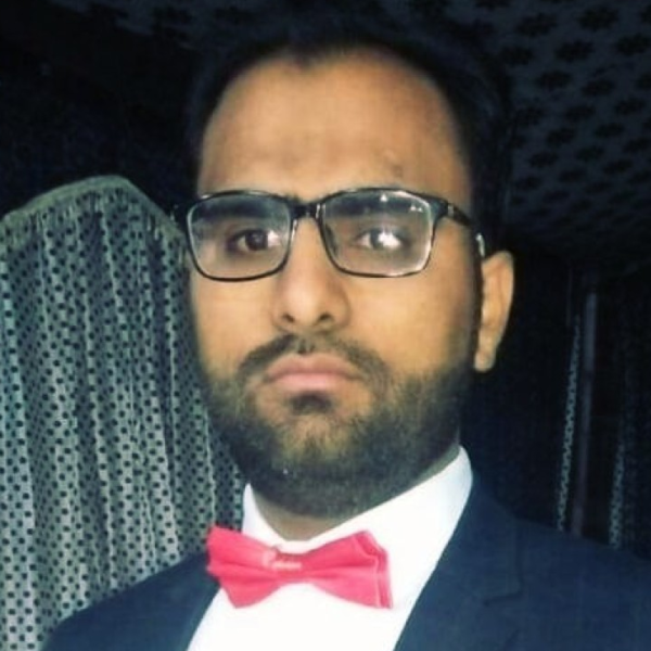Akbar A